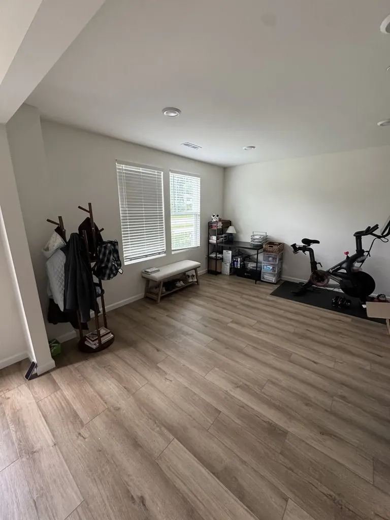 6211 Sandbelt Drive Lisle IL 60532