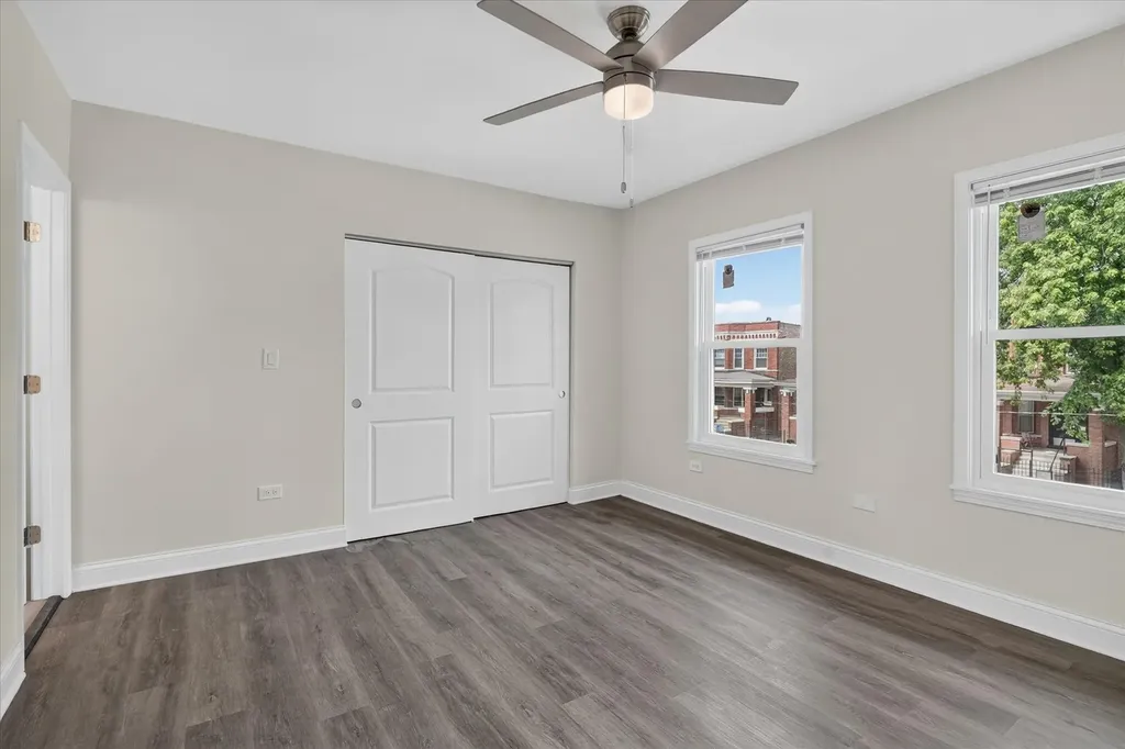 543 North Leclaire Avenue Chicago IL 60644