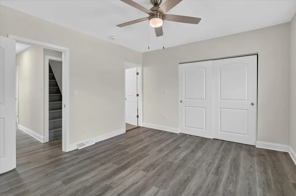 543 North Leclaire Avenue Chicago IL 60644