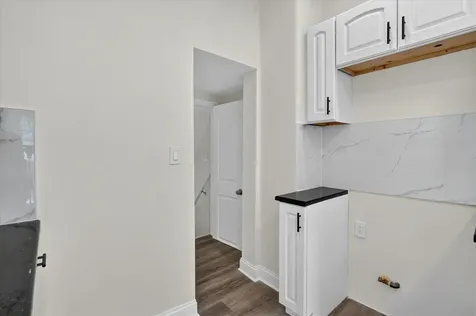 543 North Leclaire Avenue Chicago IL 60644