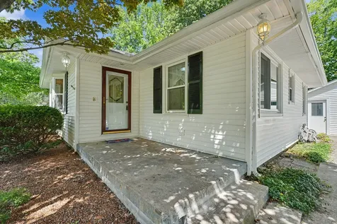 718 Dover Place Champaign IL 61820