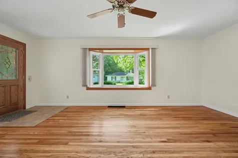 718 Dover Place Champaign IL 61820