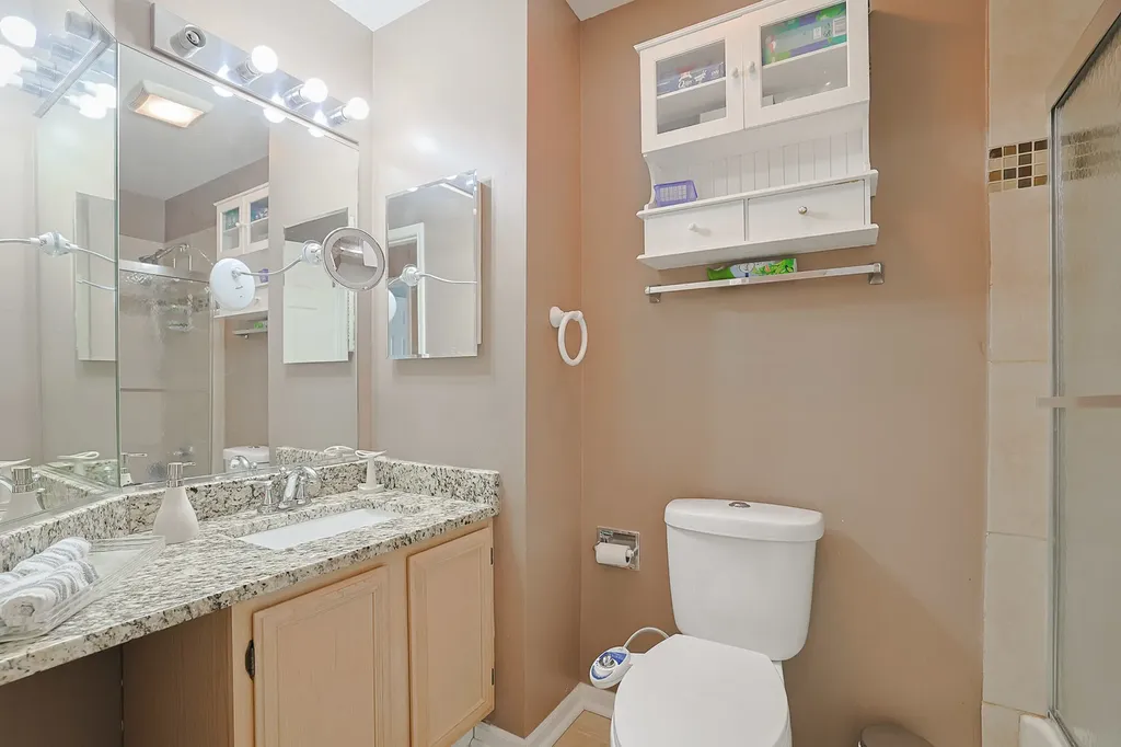 169 Concord Lane Carol Stream IL 60188