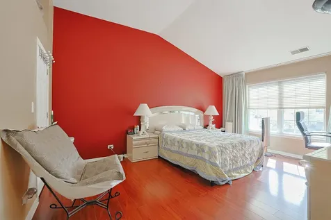 169 Concord Lane Carol Stream IL 60188