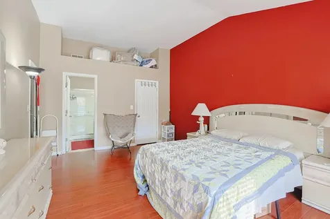 169 Concord Lane Carol Stream IL 60188