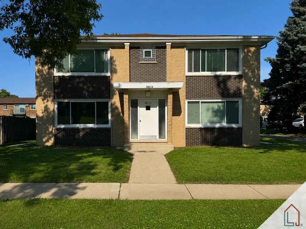 18213 Morgan Street Homewood IL 60430