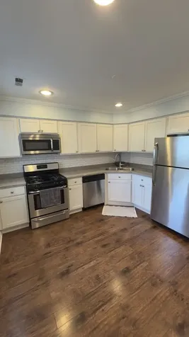 17335 West Maple Lane Gurnee IL 60031