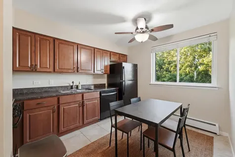 101 Boardwalk Street Elk Grove Village IL 60007