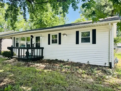 912 Boston Road Marion IL 62959