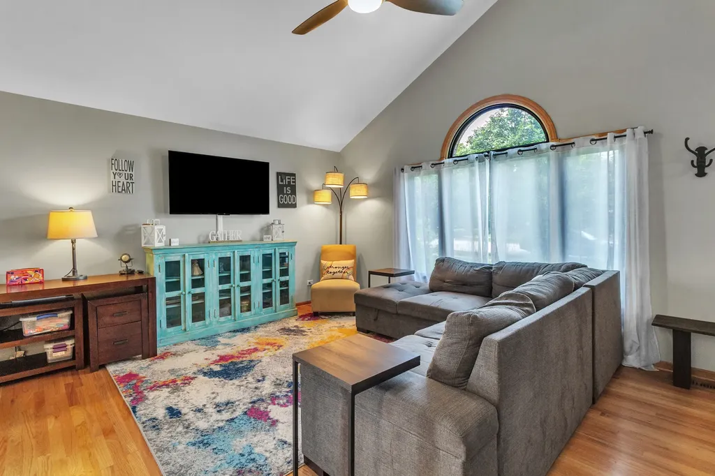17543 Dolorosa Drive Orland Park IL 60467