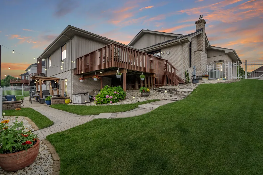 17543 Dolorosa Drive Orland Park IL 60467