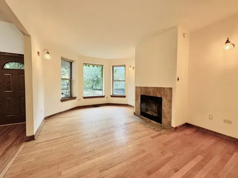 6128 South Kenwood Avenue Chicago IL 60637