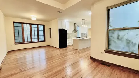 6128 South Kenwood Avenue Chicago IL 60637