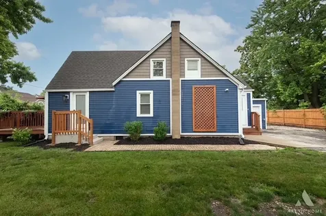411 Edward Court Des Plaines IL 60016