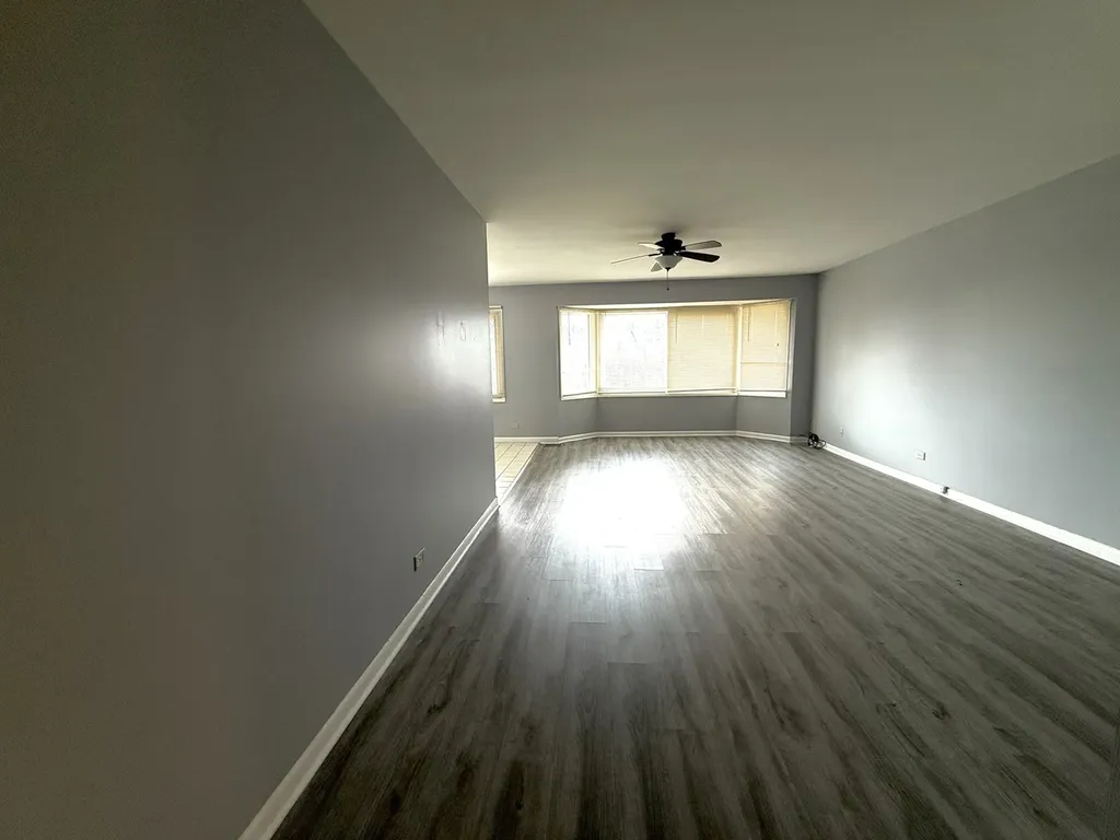3108 Roberts Drive Woodridge IL 60517