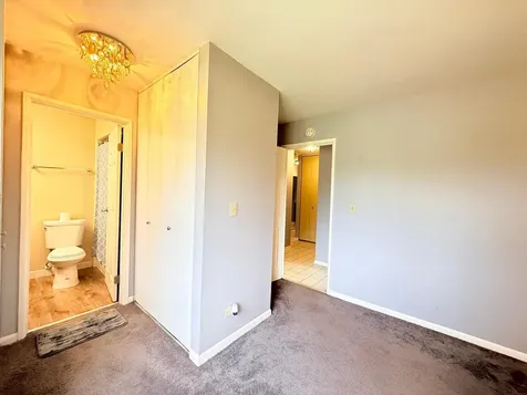 3108 Roberts Drive Woodridge IL 60517