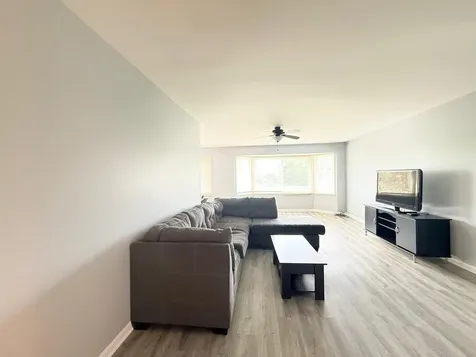 3108 Roberts Drive Woodridge IL 60517