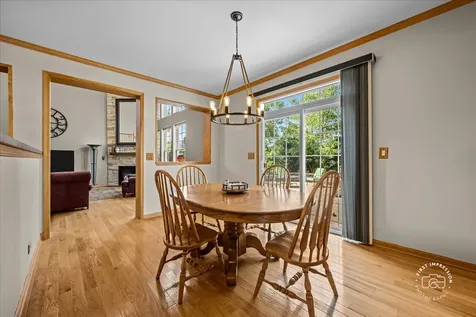2682 Bauer Road North Aurora IL 60542