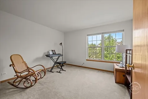2682 Bauer Road North Aurora IL 60542