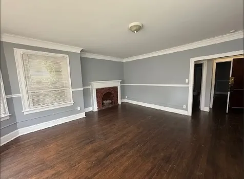 8048 South Champlain Avenue Chicago IL 60619