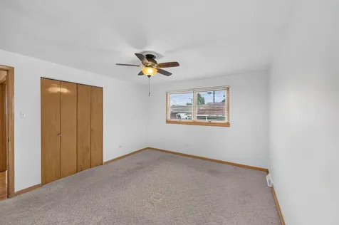 13157 South Green Bay Avenue Chicago IL 60633