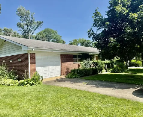 4707 Fairview Avenue Downers Grove IL 60515