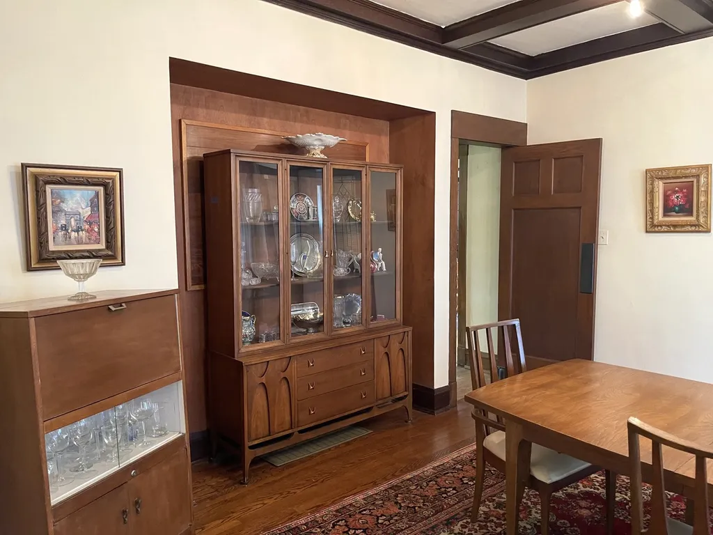 1446 West Summerdale Avenue W Chicago IL 60640
