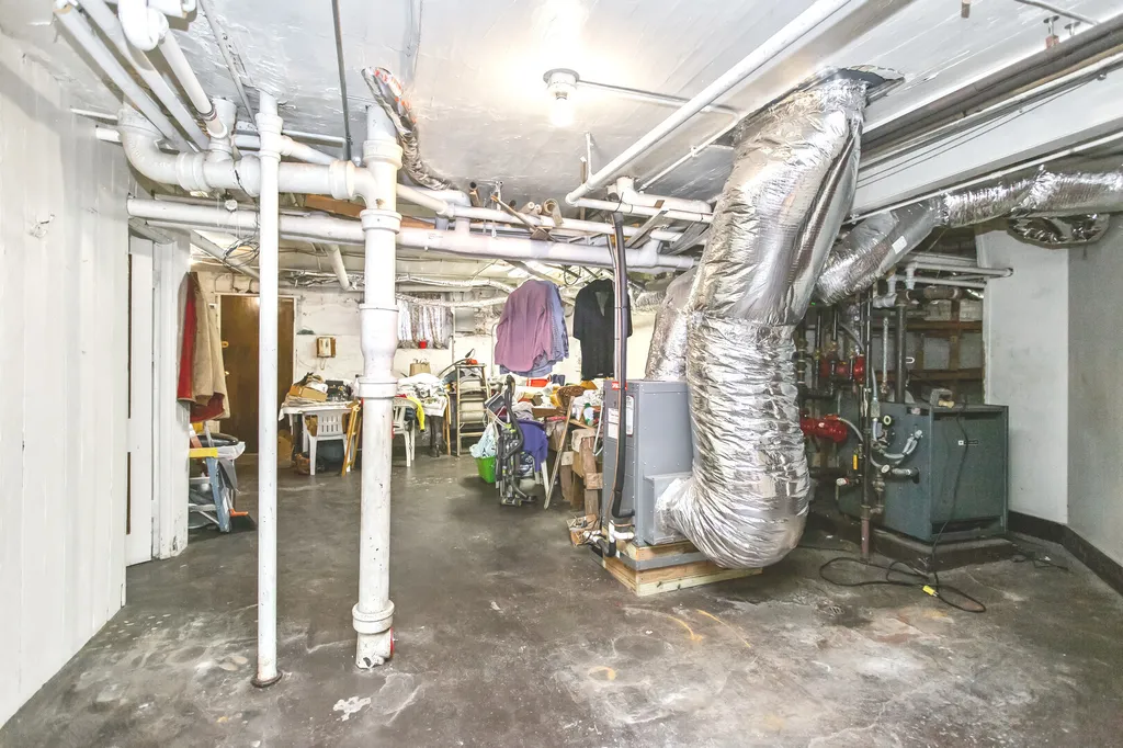 1446 West Summerdale Avenue Chicago IL 60640