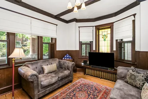 1446 West Summerdale Avenue W Chicago IL 60640