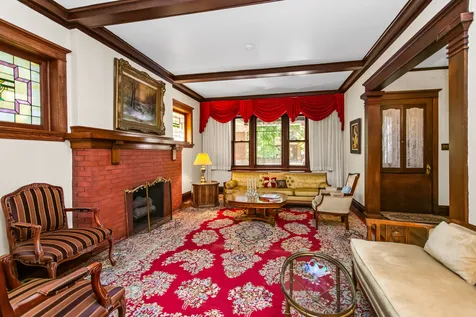 1446 West Summerdale Avenue W Chicago IL 60640