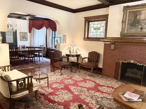 1446 West Summerdale Avenue W Chicago IL 60640