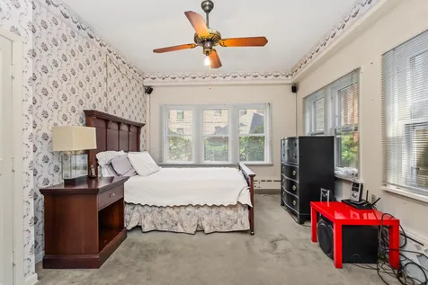 1446 West Summerdale Avenue W Chicago IL 60640