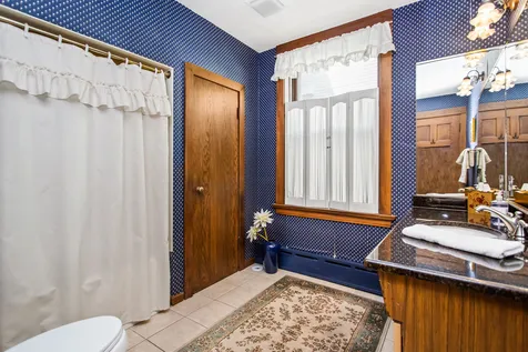 1446 West Summerdale Avenue W Chicago IL 60640