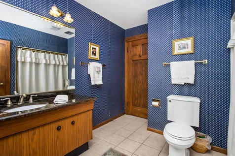 1446 West Summerdale Avenue W Chicago IL 60640