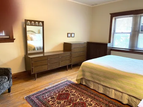 1446 West Summerdale Avenue Chicago IL 60640
