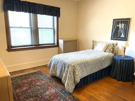 1446 West Summerdale Avenue Chicago IL 60640
