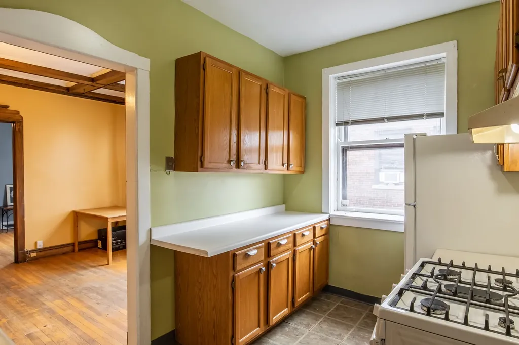 945 East Hyde Park Boulevard Chicago IL 60615