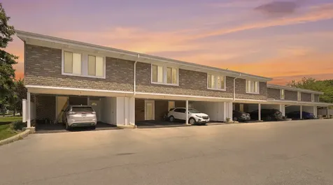 2 Cour Masson Palos Hills IL 60465