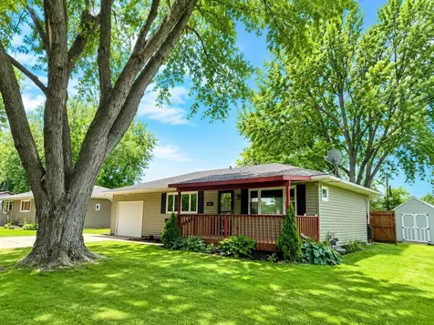 1205 North Edgelawn Drive Plano IL 60545