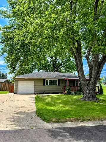 1205 North Edgelawn Drive Plano IL 60545