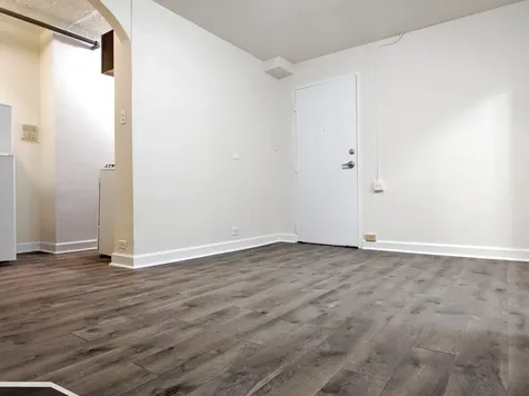 5417 North Kenmore Avenue Chicago IL 60640