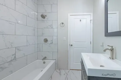 7727 South Stewart Avenue Chicago IL 60620