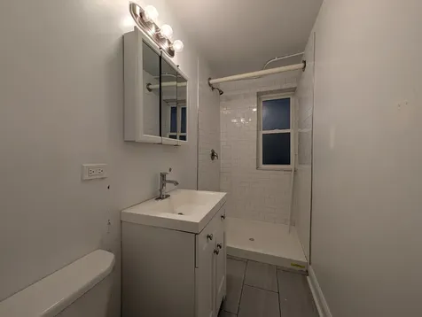 5417 North Kenmore Avenue Chicago IL 60640