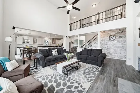 807 Richards Court Shorewood IL 60404