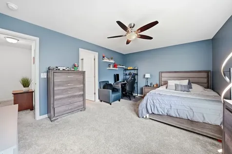 807 Richards Court Shorewood IL 60404