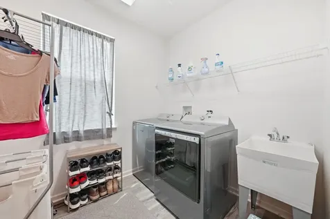 807 Richards Court Shorewood IL 60404