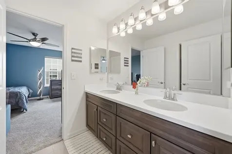 807 Richards Court Shorewood IL 60404