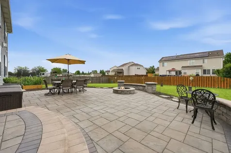 807 Richards Court Shorewood IL 60404