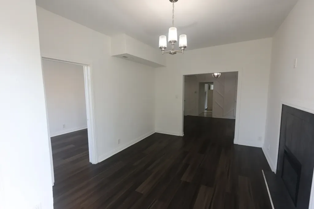 3532 West Van Buren Street Chicago IL 60624