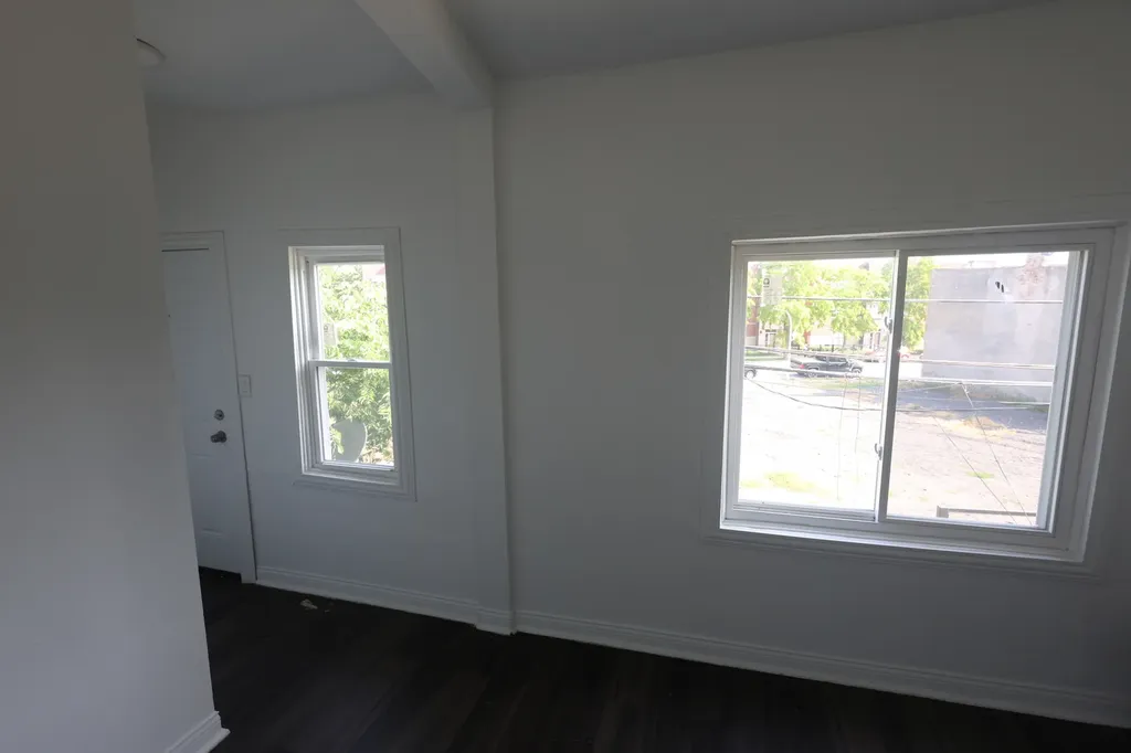 3532 West Van Buren Street Chicago IL 60624